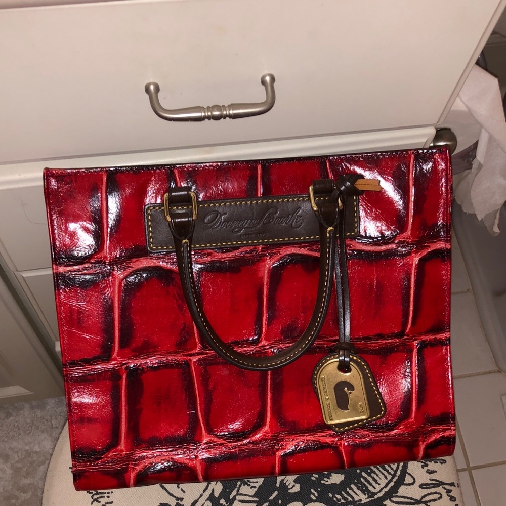 NEW dooney and bourke bag